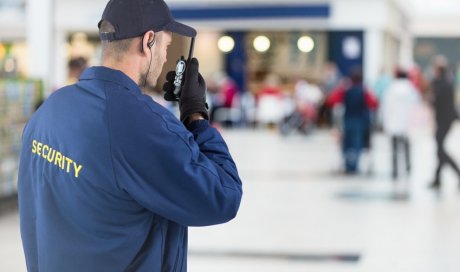 Rondier intervenant professionnel pour la surveillance contre les intrusions